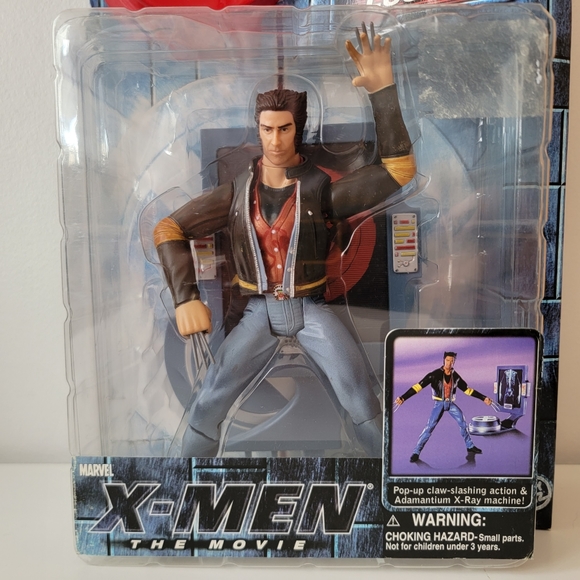 *SOLD* Vintage 2000 X-Men: Hugh Jackman as Logan action figure by Toy Biz - Picture 3 of 4